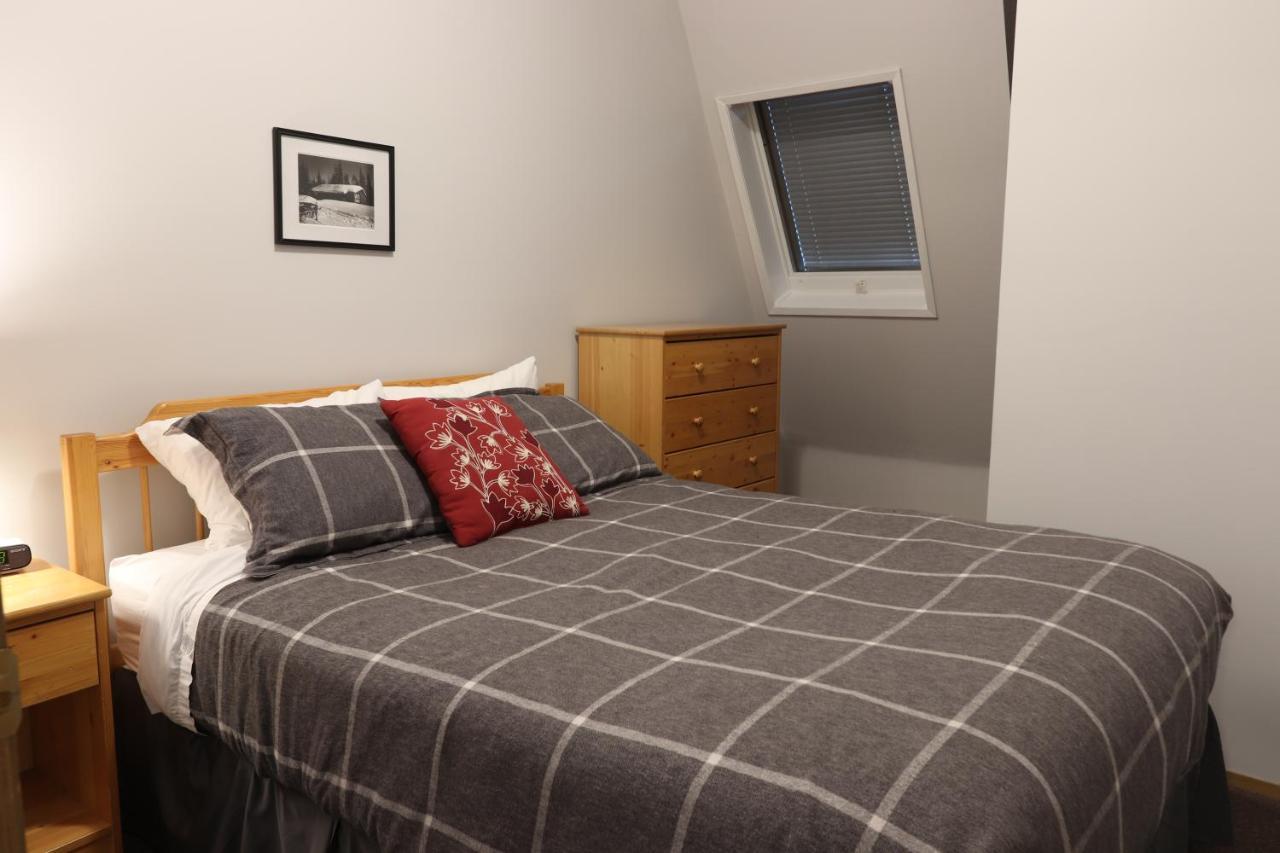 The Pinnacles Suites & Townhomes Silver Star Bagian luar foto