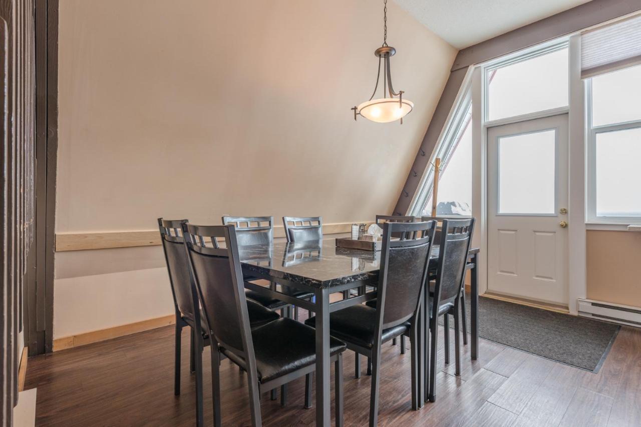 The Pinnacles Suites & Townhomes Silver Star Bagian luar foto